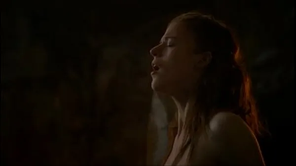 Klipy z jednotky HD Leslie Rose in Game of Thrones sex scene