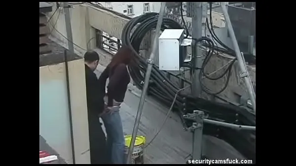 HD Spy Cam Catch Fucking on Roof Top-enhetsklipp