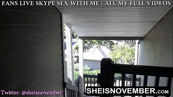 Klipy z jednotky HD Naughty Stepsister Sneak Outdoors To Meet For Secrete Kneeling Blowjob And Facial, A Sexy Ebony Babe With Long Blonde Hair Cleavage Is Exposed While Giving Her Stepbrother POV Blowjob, Stepsister Sheisnovember Swallow Cumshot on Msnovember
