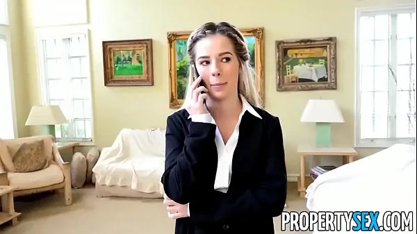 Κλιπ μονάδας δίσκου HD PropertySex - Hot petite real estate agent fucks co-worker to get house listing