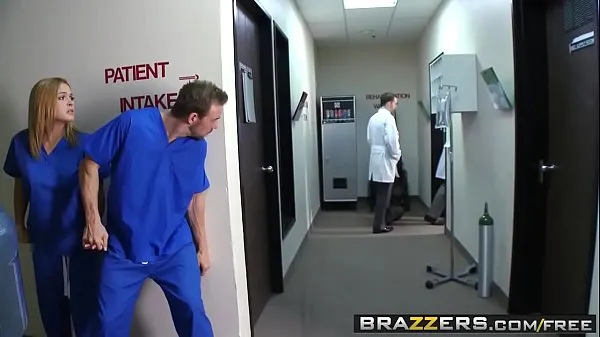 HD Brazzers - Doctor Adventures - Naughty Nurses scene starring Krissy Lynn and Erik Everhard 드라이브 클립
