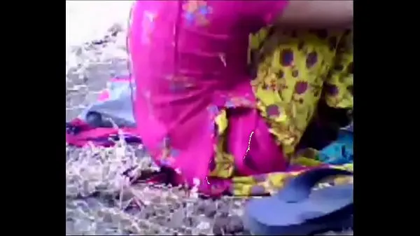 HD Muslim girl fuck with her boyfriend in to the forest. Delhi Indian sex video Klip pemacu