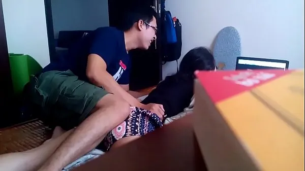 HD Vietnamese BF's hidden cam for nothing drive Clips