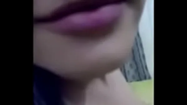 Klipy z jednotky HD Sexy big boobs bhabhi exposed her asset on demand