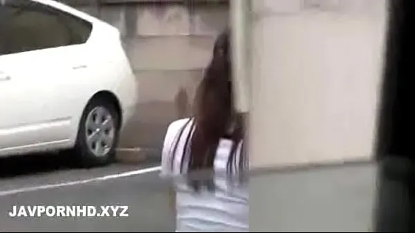 HD Японскую домохозяйку трахнули на улице, муж находится внутридисковые клипы
