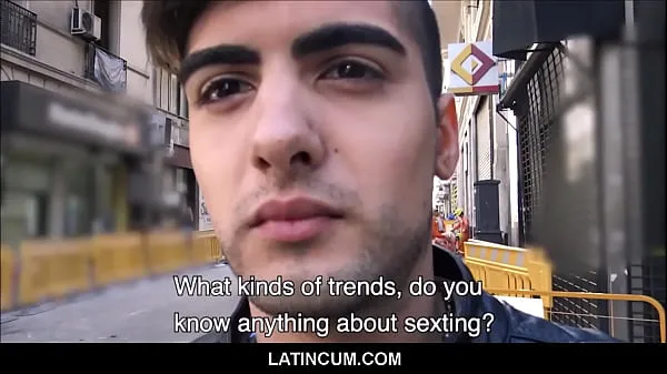 HD Молодой би-сексуальный испанский латиноамериканский мальчик занимается любительским сексом с незнакомцем на улице, снимая фильм за деньги о сексе от первого лицадисковые клипы