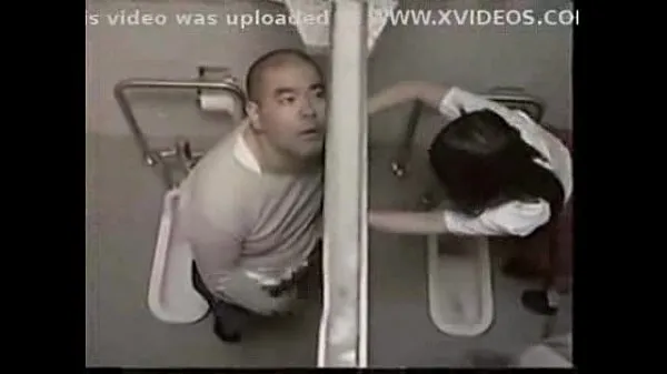 HD-Teacher fuck student in toilet-asemaleikkeet
