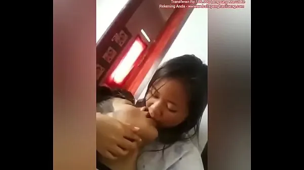Posnetki pogona HD Indonesian Teen Kiss