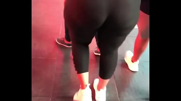 HD Juicy Spanish Booty in See thru spandex drive Clips
