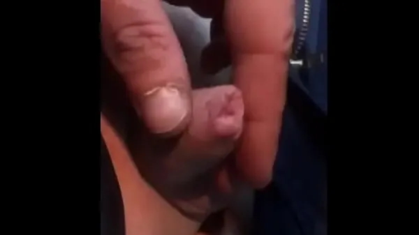 Κλιπ μονάδας δίσκου HD Little dick squirts with two fingers