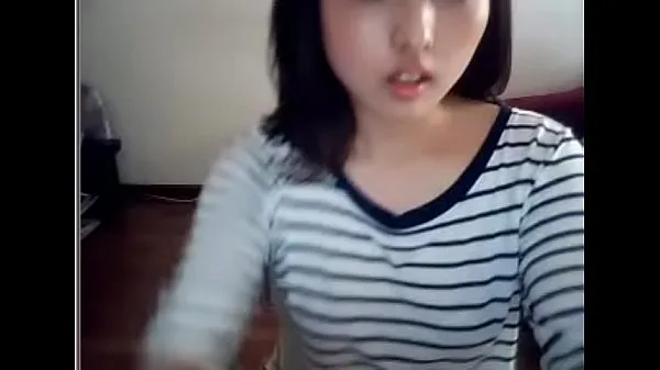 HD Korean with tight pussy is touched on webcam sürücü Klipleri