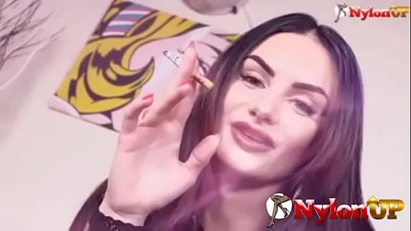 Klipy z jednotky HD Goddess Ambra JOI while a cigarette - TEASER