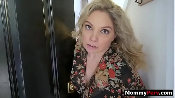 HD Angry chubby stepmom makes stepson lick & fuck her pussy meghajtó klipek