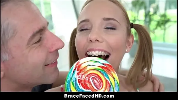 HD Little Blonde Teen StepDaughter With Braces And Pigtails Fucked By StepDad คลิปไดรฟ์