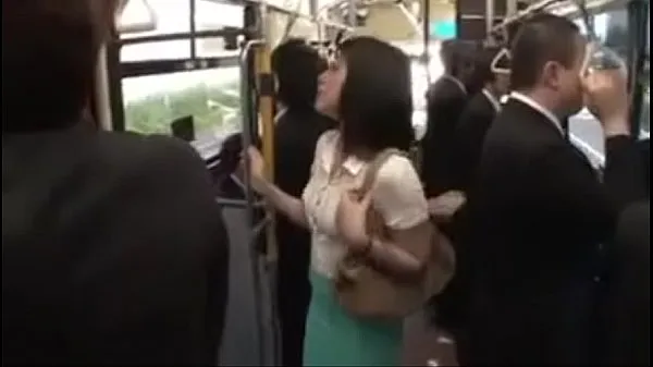 Klip berkendara The Asian bus pussy m HD