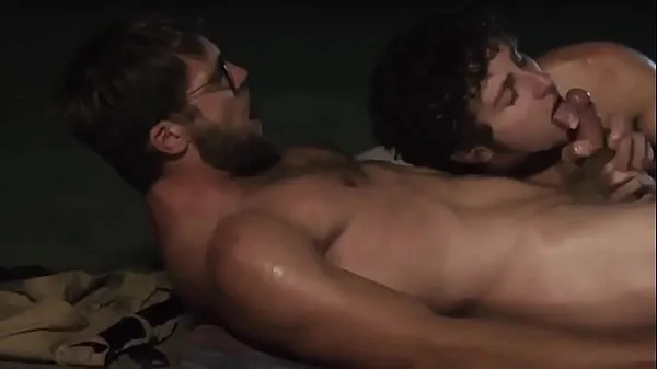 Klipy z disku HD Romantic gay porn