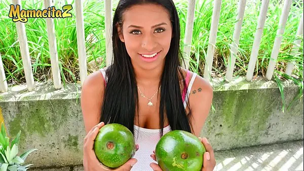Κλιπ μονάδας δίσκου HD MAMACITAZ - Amateur Sex With Amazing Colombian Teen Babe Indira Uma