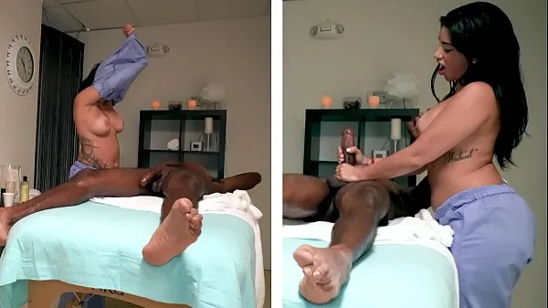 HD NICHE PARADE - Black Dude With Big Dick Gets Jerked Off At Shady Massage Parlor meghajtó klipek