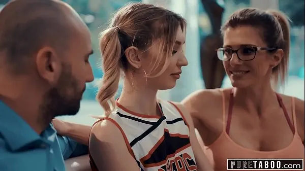 HD PURE TABOO Cheerleader c. Into Sex with Coach & Her Husband-stasjonsklipp