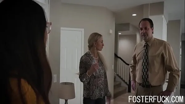 HD Foster Teen Wants Cock Too- FOSTER FAMILY คลิปไดรฟ์