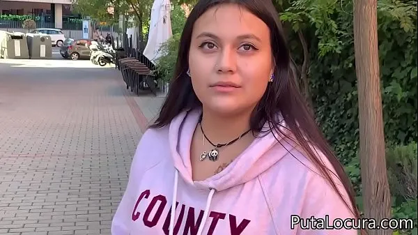Dysk HD An innocent Latina teen fucks for money Klipy