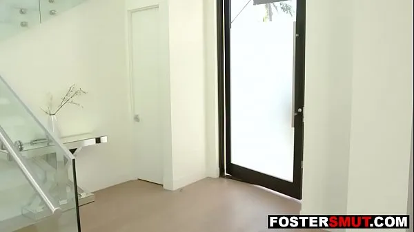 HD Foster milf stepmommy wants to have meghajtó klipek