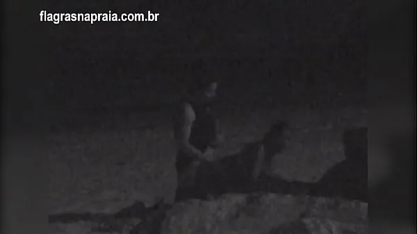 HD I filmed a couple having sex on the beach at night. A security guard put them to run คลิปไดรฟ์