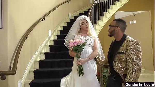 HD Ts bride Aubrey Kate fuck wedding planner-drevklip