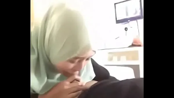 Klipy z disku HD Hijab scandal aunty part 1