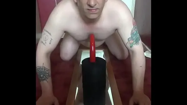 HD bisexual male mark wright loves arss to mouth that much he humiliates himself on cam to show what he would do to a real mans cock if his arss was fucked by one-stasjonsklipp