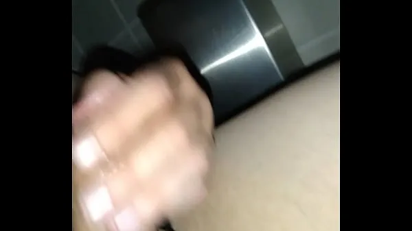 Clip ổ đĩa HD Just checking my ass out in the bathroo