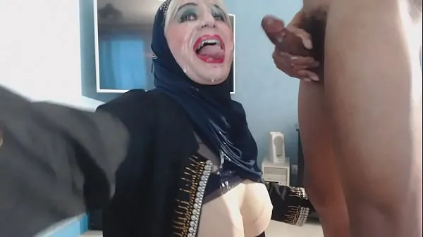 HD cumshot on my hijab schijfclips