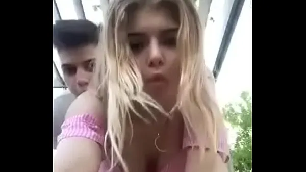 HD Russian Couple Teasing On The Periscope sürücü Klipleri