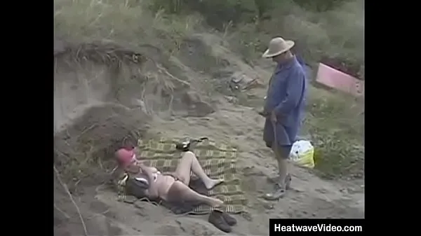 Clip ổ đĩa HD Hey My step Grandma Is A Whore - Piri - Older gentleman is taking a relaxing walk on the beach when he rounds a corner and is completely shocked to see a old granny masturbating
