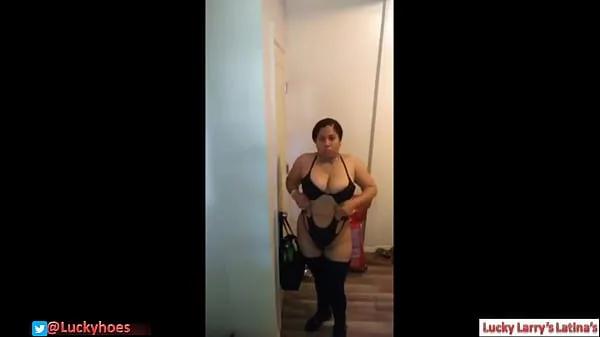 HD A Latina Fan From Xvideos Came to Fuck Me-enhetsklipp