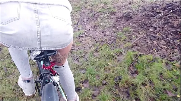 Clip ổ đĩa HD Premiere! Fucked hot bike in public! Part 2