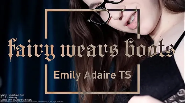 HD TS in dessous teasing you - Emily Adaire - lingerie trans Klip pemacu