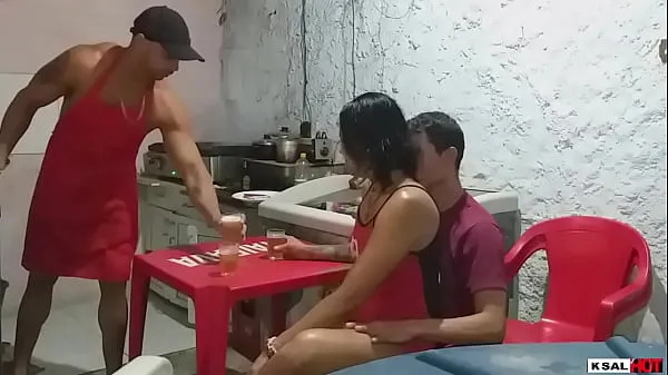 HD Musa Danny hot, goes with his new sweetheart, in the Mike Hot cafeteria, and is too soft for the head of the kitchen, and dirty with the pussy and the caba all enjoyed คลิปไดรฟ์