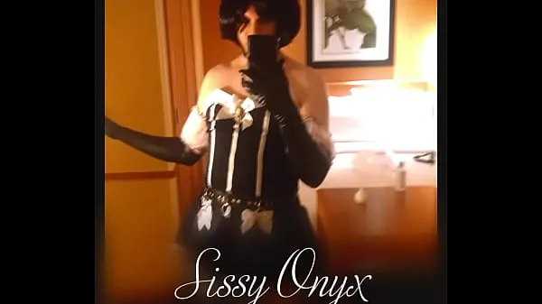 高清Sissy Onyx - Maid Bliss驱动器剪辑