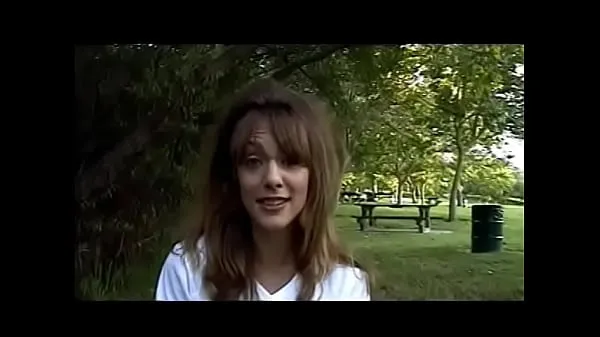Dysk HD Deep-chested fellow tried to pick up to pretty brunette gal Elizabeth X with ptoposition to pull his pudding on the bench in the park before they go to his place and she will be able to ride his pecker Klipy