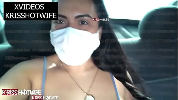 مقاطع محرك الأقراص عالية الدقة Kriss Hotwife Teasing Uber's Driver and Video Calling Shows With Uber's Horn Catching Her Boobs