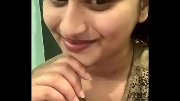 Desi Village Girl with Sexy Boobs Live Cam