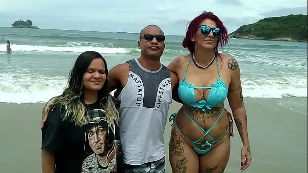 Κλιπ μονάδας δίσκου HD Porn actress on the beach. Melissa Devassa - Paty Bumbum - Casal De Cousins