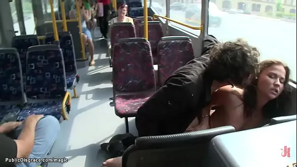 HD Bound Euro slut fucked in public bus meghajtó klipek
