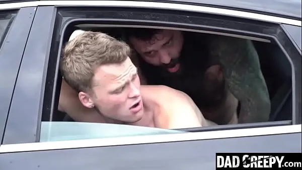 HD Step Daddy Fucks His Young Stepson in The Car - Markus Kage and Brent North-drevklip