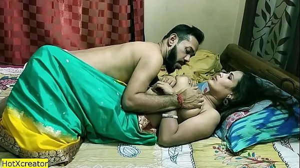 HD Gorgeous Indian Bengali Bhabhi amazing hot fucking with property agent! with clear hindi audio Final part-drevklip