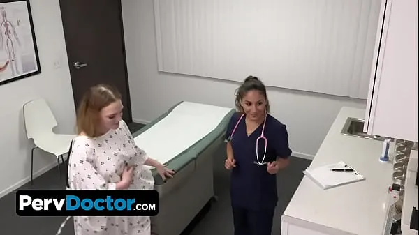 Κλιπ μονάδας δίσκου HD PervDoctor - Curvy Teen Needs Special Treatment And Lets Her Doctor And Nurse To Take Care Of Her
