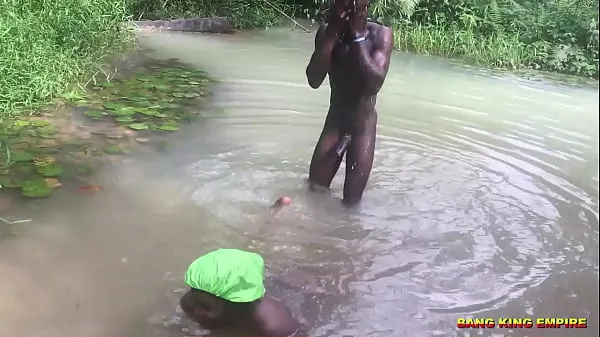 HD BANG KING EMPIRE - ENJOYING SLOW AND STEADY SEX IN THE STREAM WITH AFRICAN EBONY VILLAGE HUNTER'S WIFE Klip pemacu