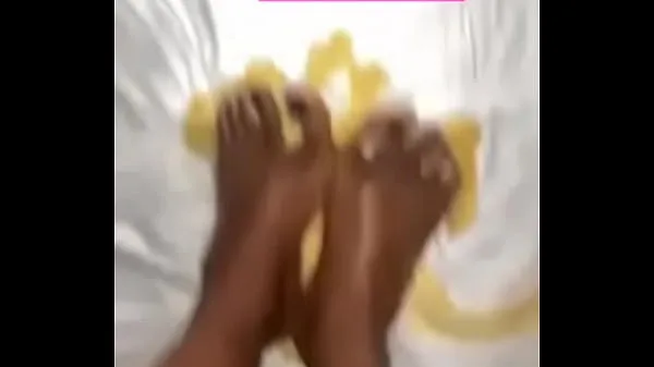HD Crushing with my ebony toes and soles drive Clips