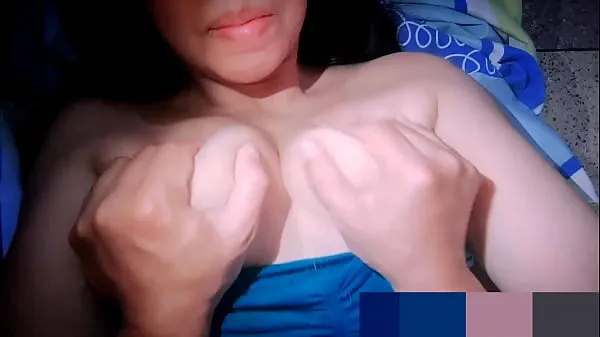 Klipy z jednotky HD Milf With Huge Tits Fucked By This Kinky Guy